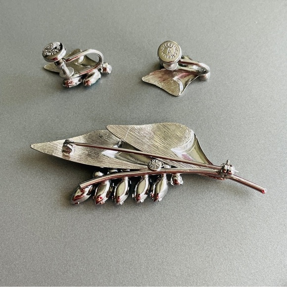 Vintage Tru-Kay Sterling 925 Blue White Rhinestone Crystal Brooch & Earr… - Picture 6 of 8